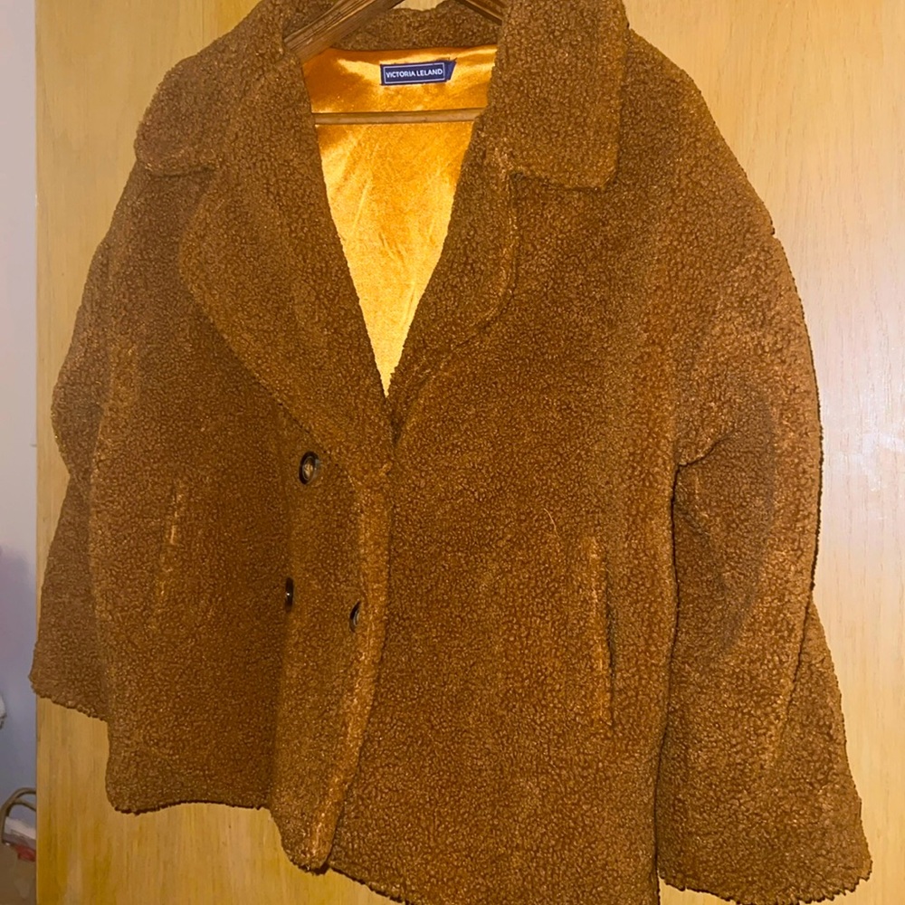 Brown Teddy Button-up Coat SIZE: Small